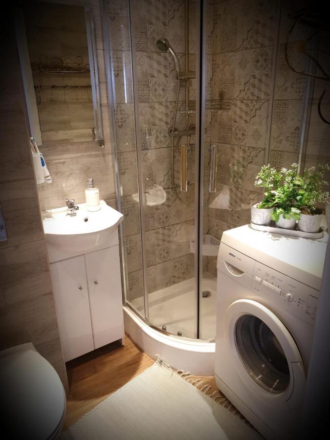Apartament Wrzos Bieszczady Czarna  Extérieur photo